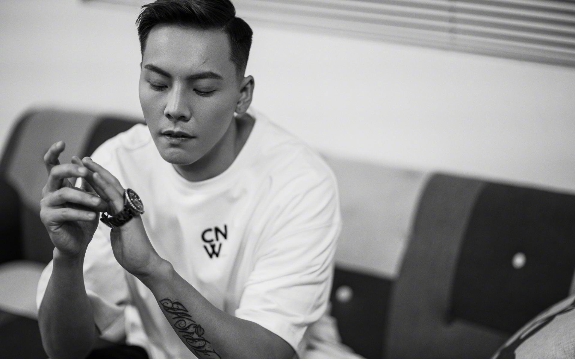 夺冠热门展开正面交锋，见证夺冠时刻